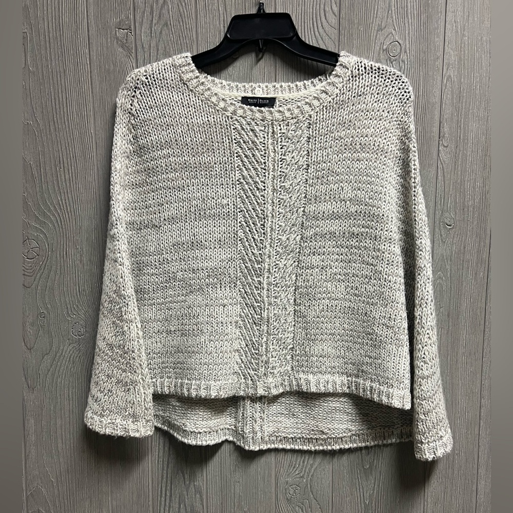 White House Black Market White Metallic Threaded Sweater Winter Poncho Sz Small